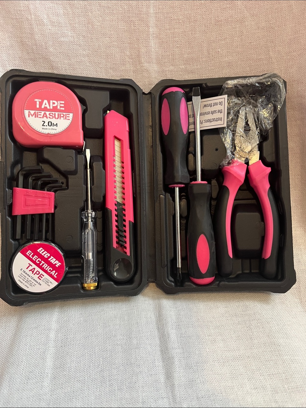 What a Girl Wants Tool and Accessories Set
